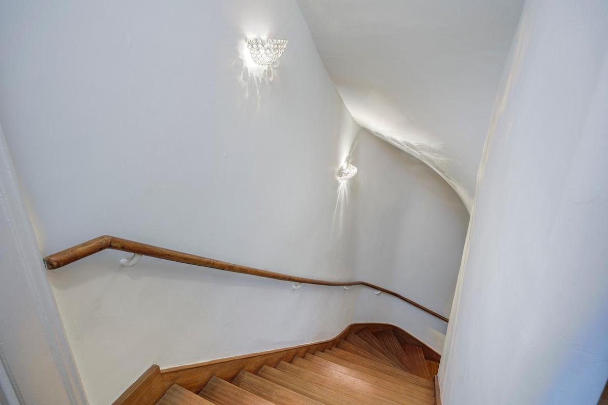 Bedroom 2 - Authentic Charm - Coliving Historic House